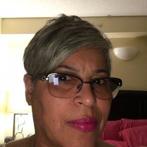 Meet your Posher, Rosa